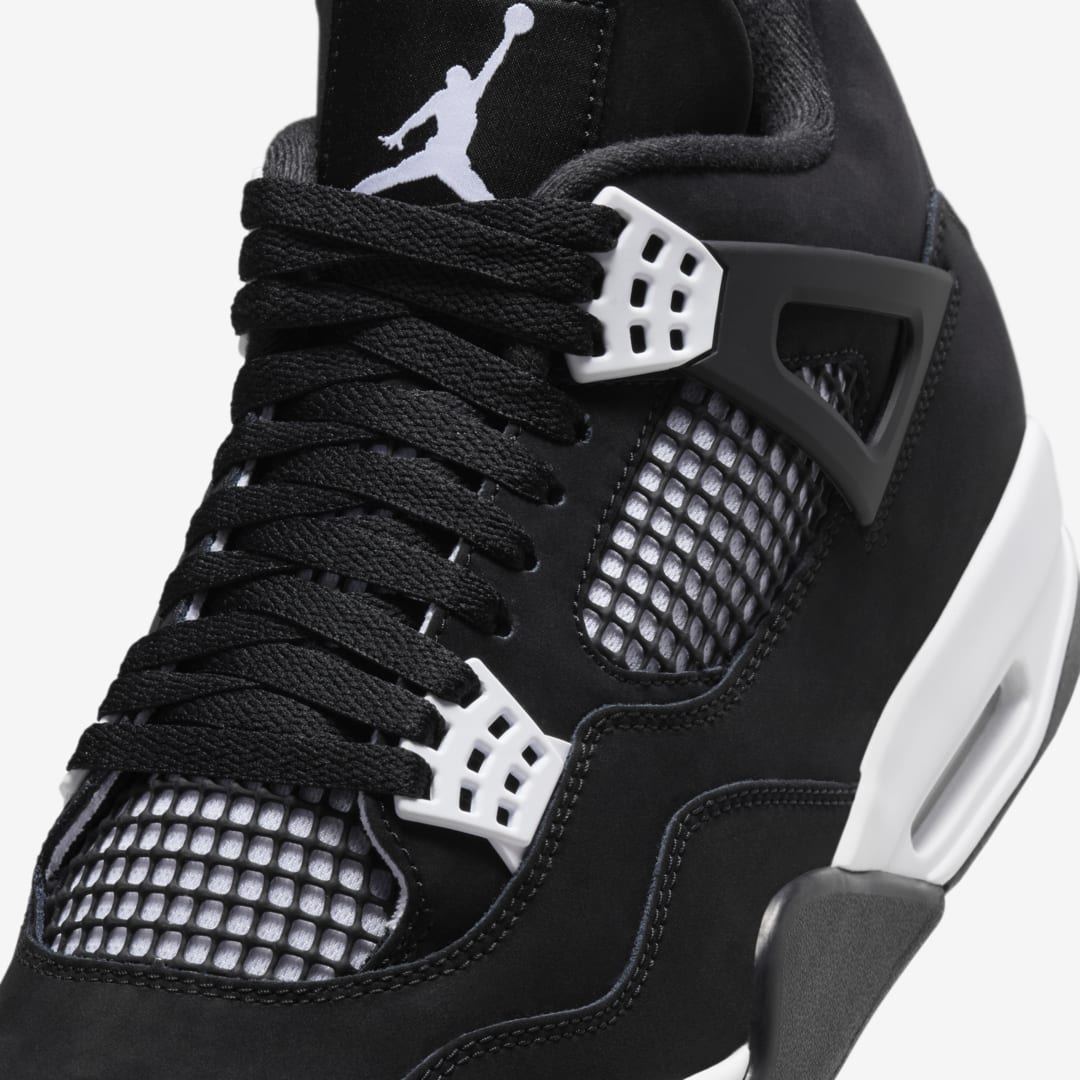 Air Jordan 4 Retro ‘White Thunder’ FQ8138-001