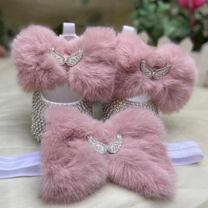 Stunning Baby Shower Dollbling Luxury Faux Fur Newborn Shoes With Feather Details And Diamond Accents