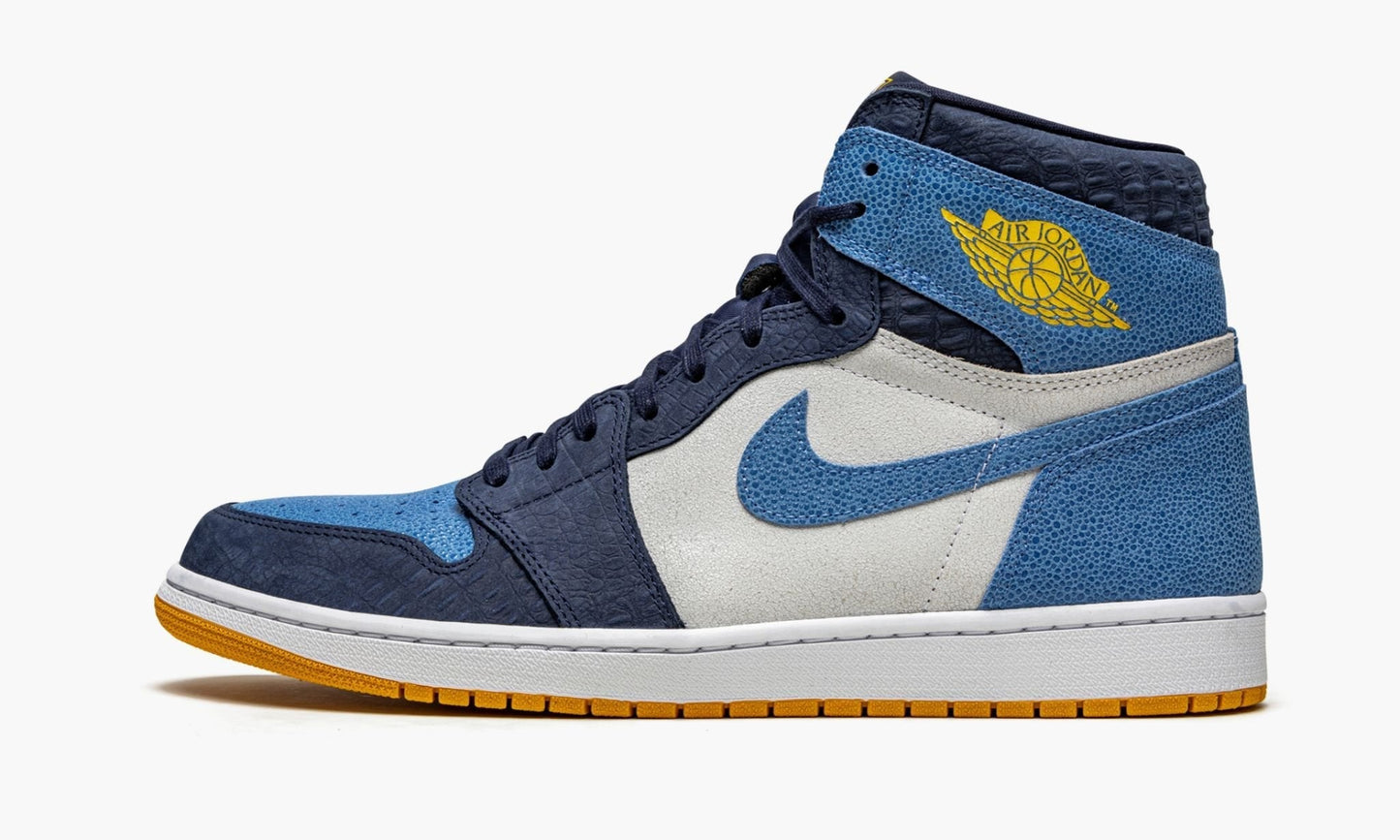 Air Jordan 1 Retro High OG Marquette PE