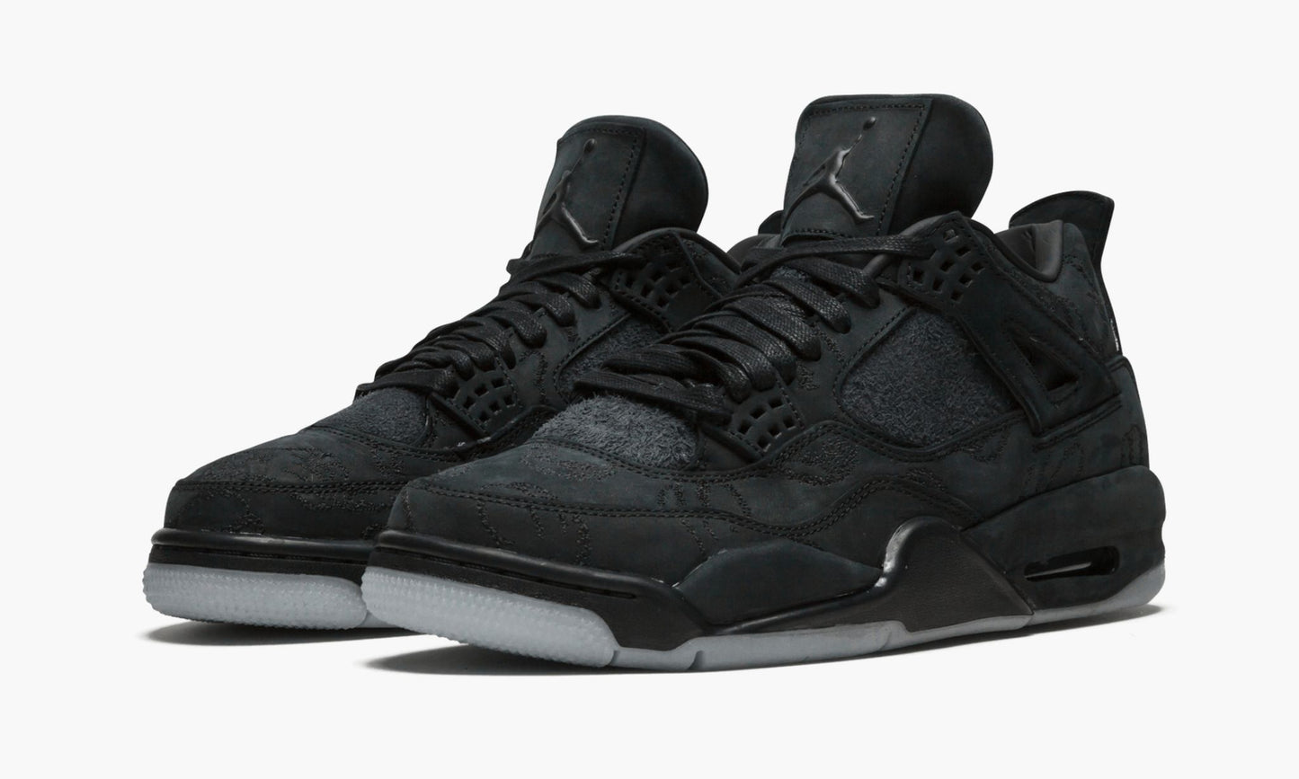 Air Jordan 4 Retro Kaws – Black