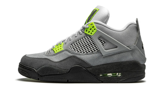 Air Jordan 4 Retro SE Neon