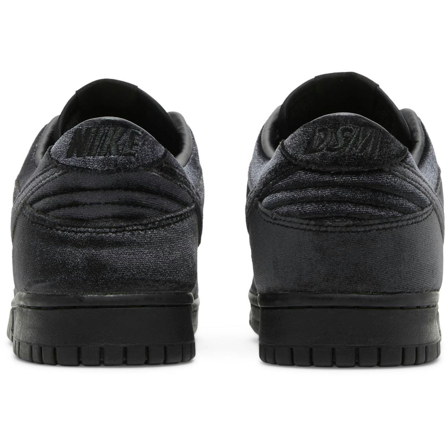 Dover Street Market x Nike Dunk Low ‘Triple Black’ DH2686-002