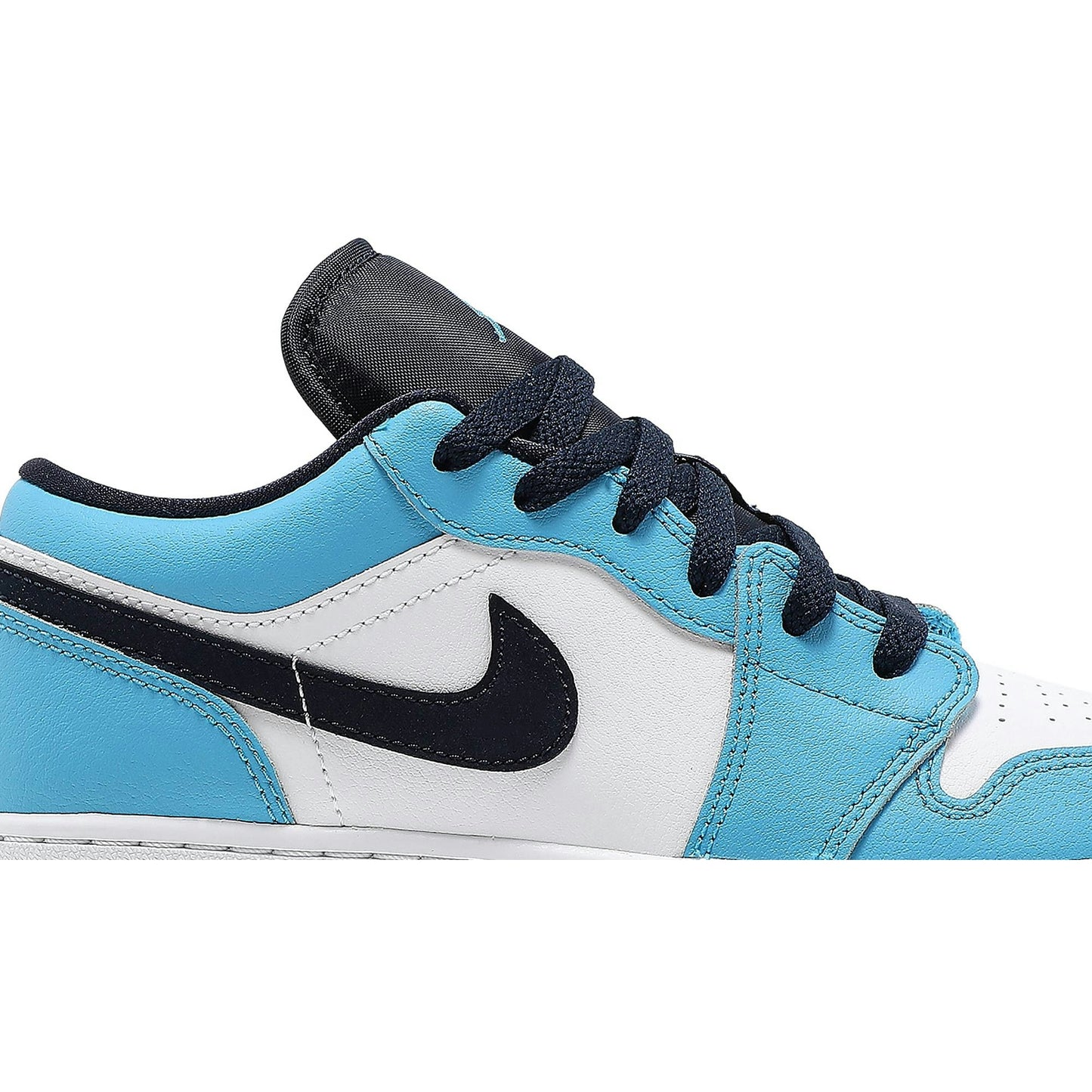 (Grade School) Air Jordan 1 Low ‘UNC’ 553560-144