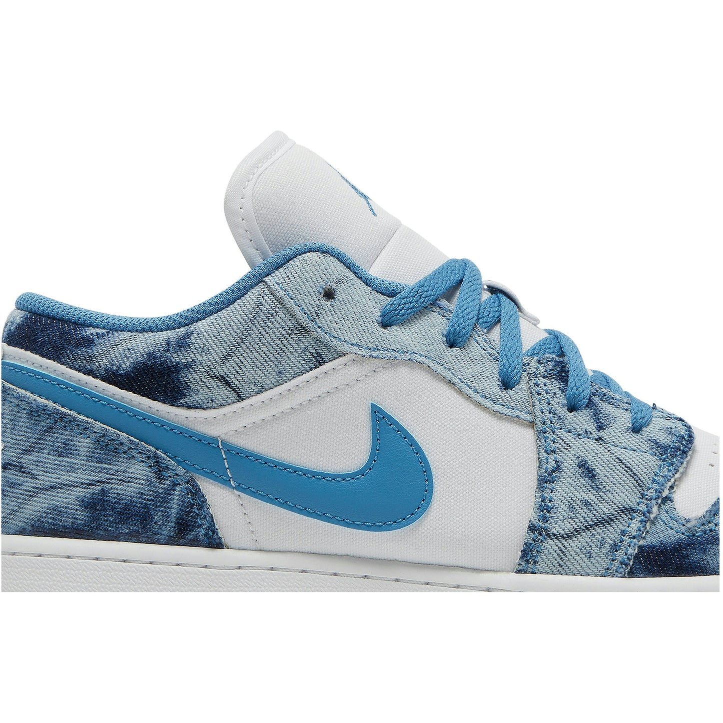 (Grade School) Air Jordan 1 Low ‘Washed Denim’ DM8947-100