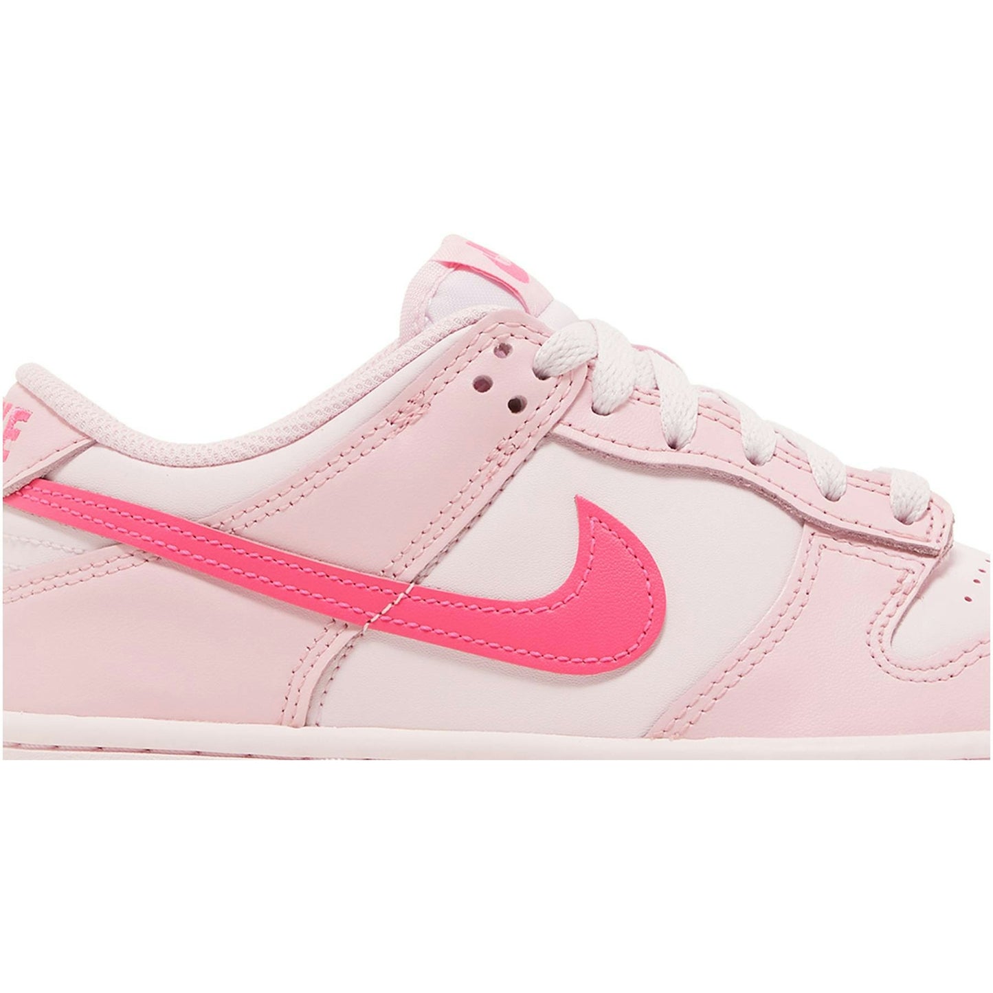 Nike Dunk Low ‘Triple Pink’ DH9765-600