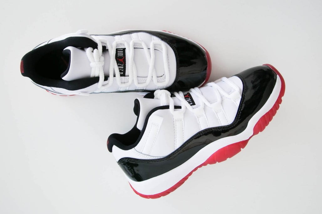 Jordan 11 Retro Low Concord Bred