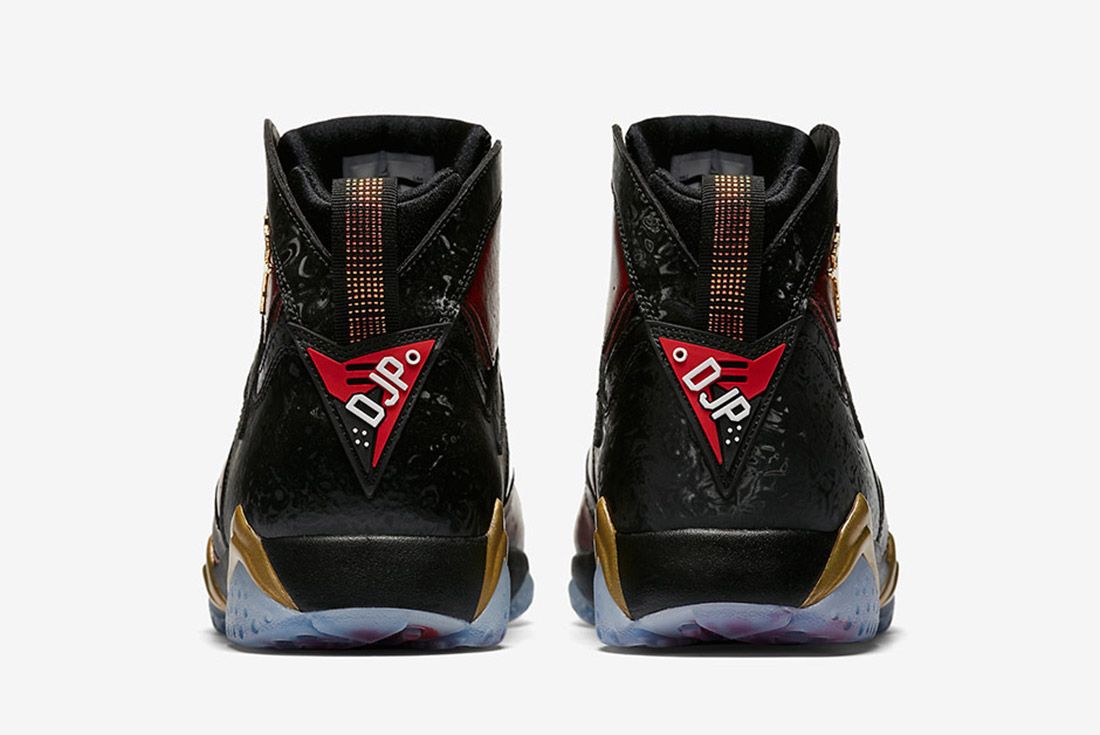 Jordan 7 Retro Doernbecher