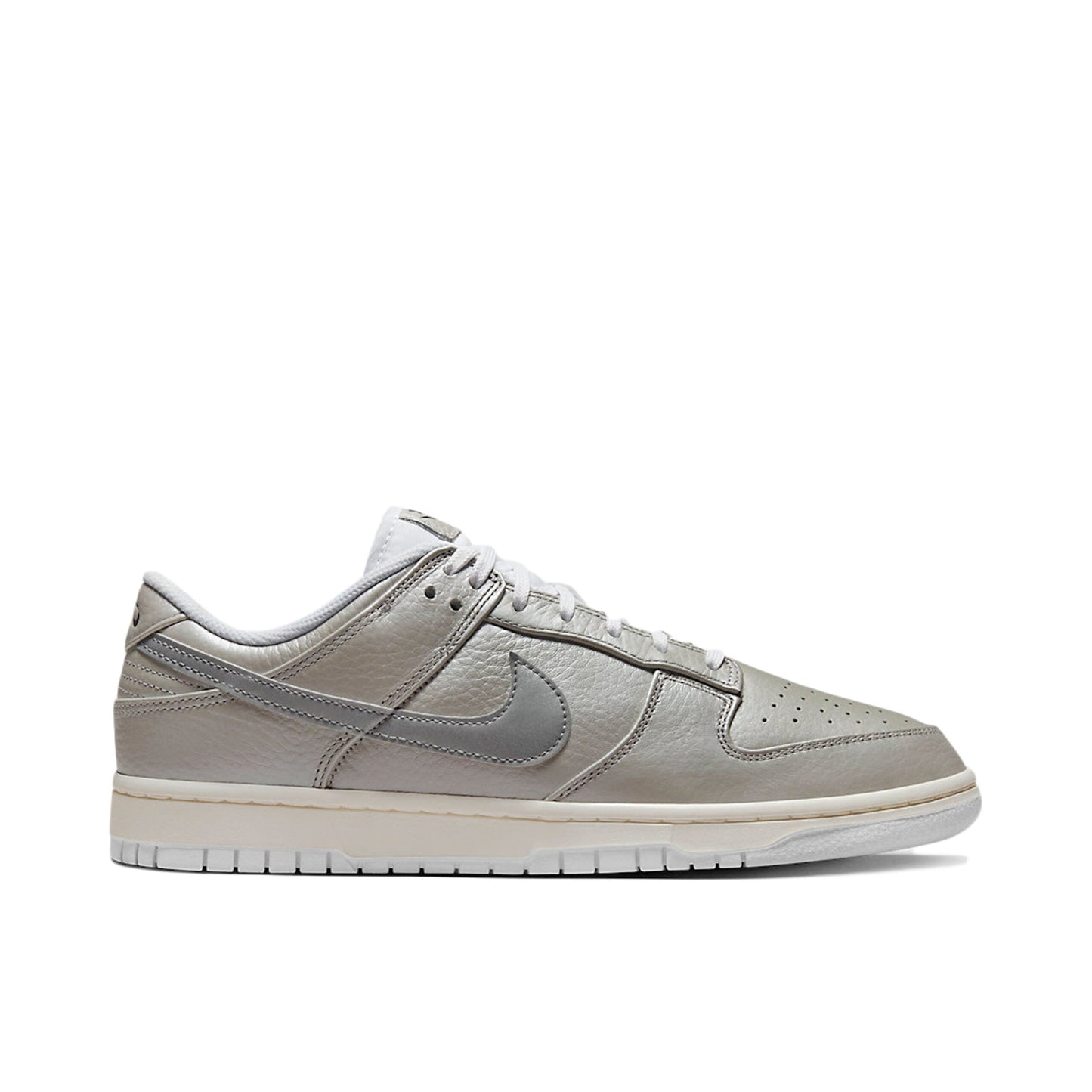 Nike Dunk Low Metallic Silver