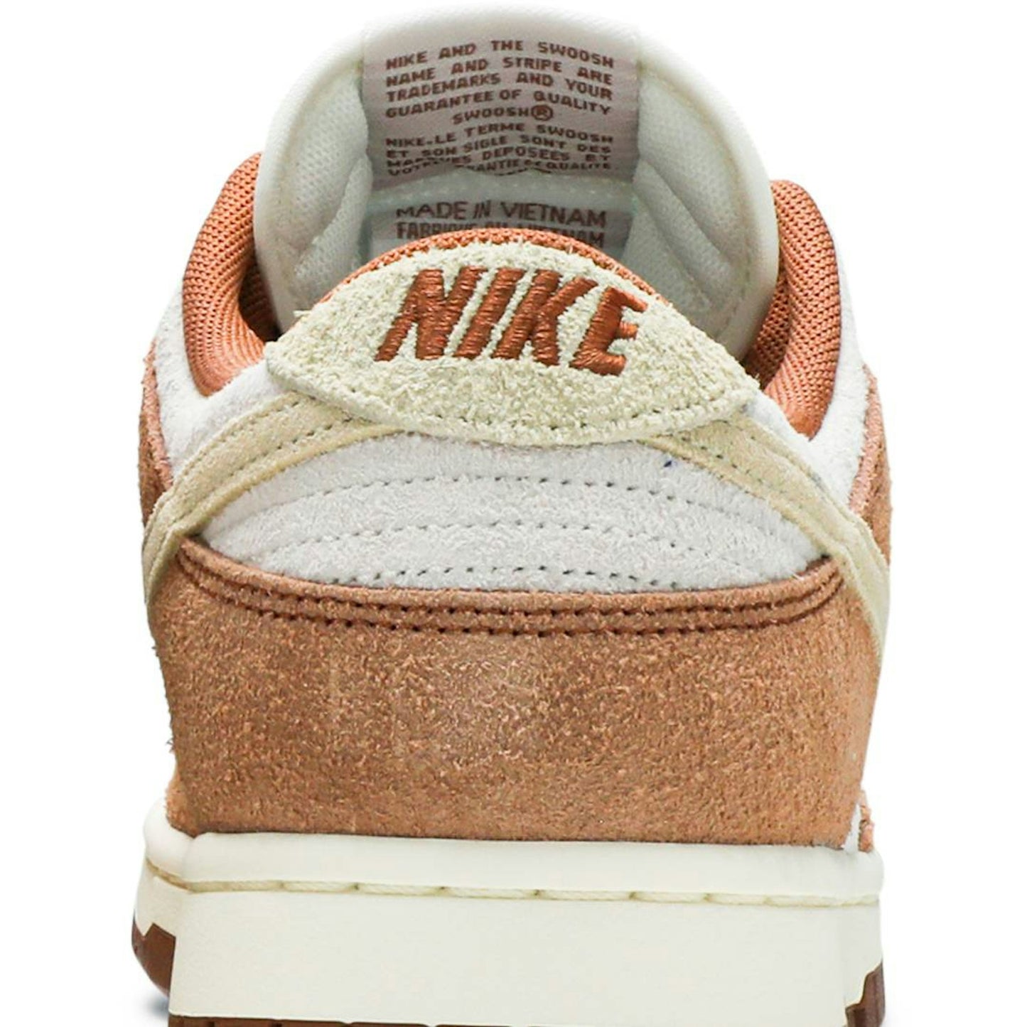 Nike Dunk Low Premium ‘Medium Curry’ DD1390-100