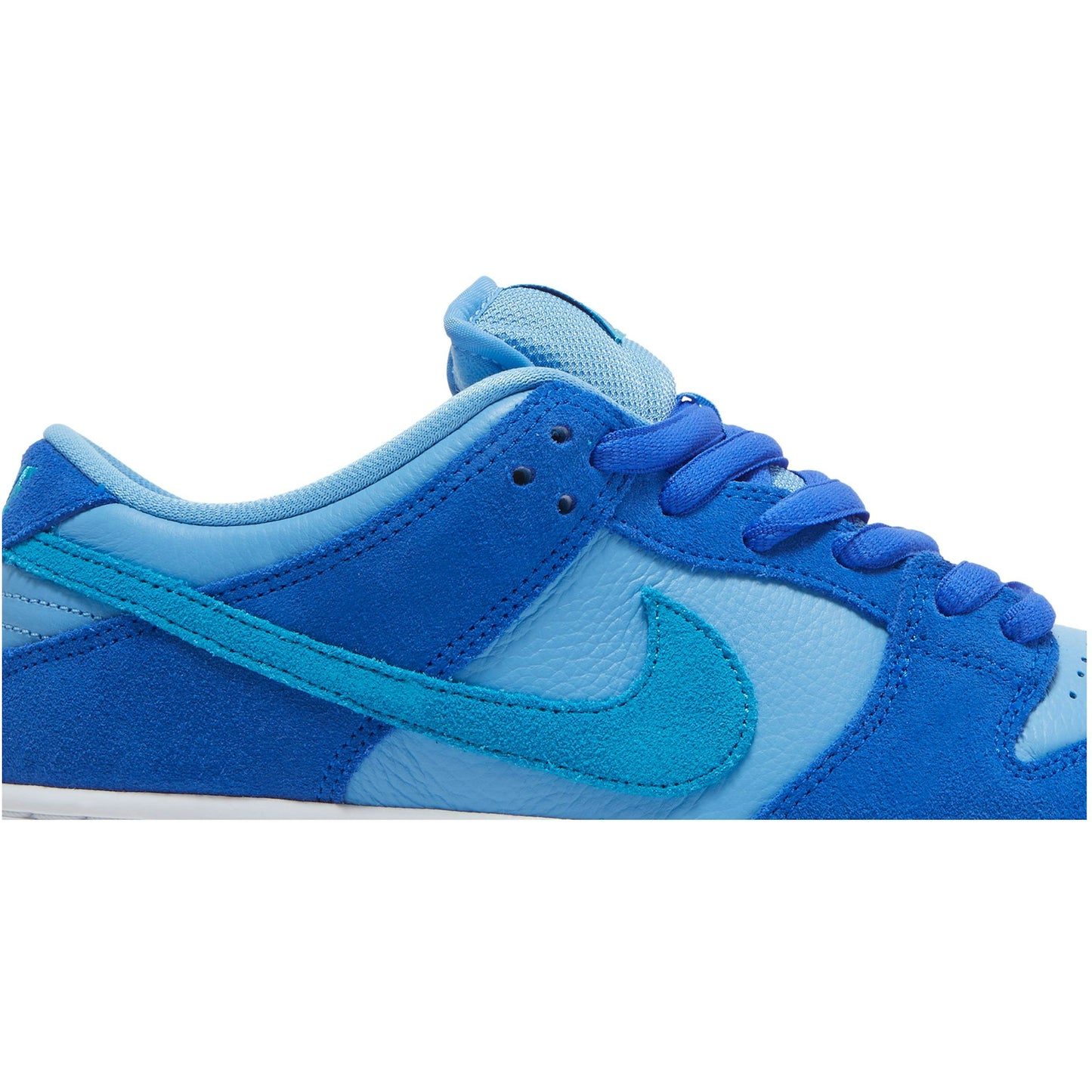 Nike SB Dunk Low Blue Raspberry DM0807-400