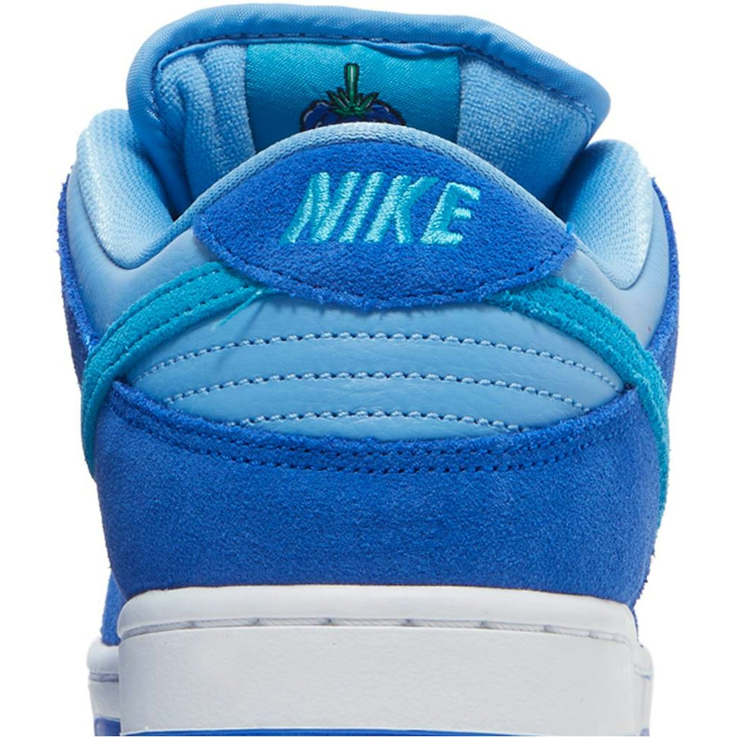 Nike SB Dunk Low Blue Raspberry DM0807-400