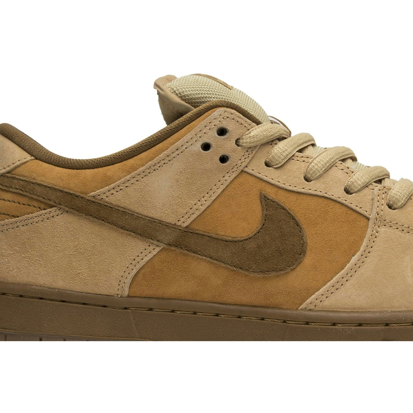 Nike SB Dunk Low Pro Reverse Reese Forbes 883232-700