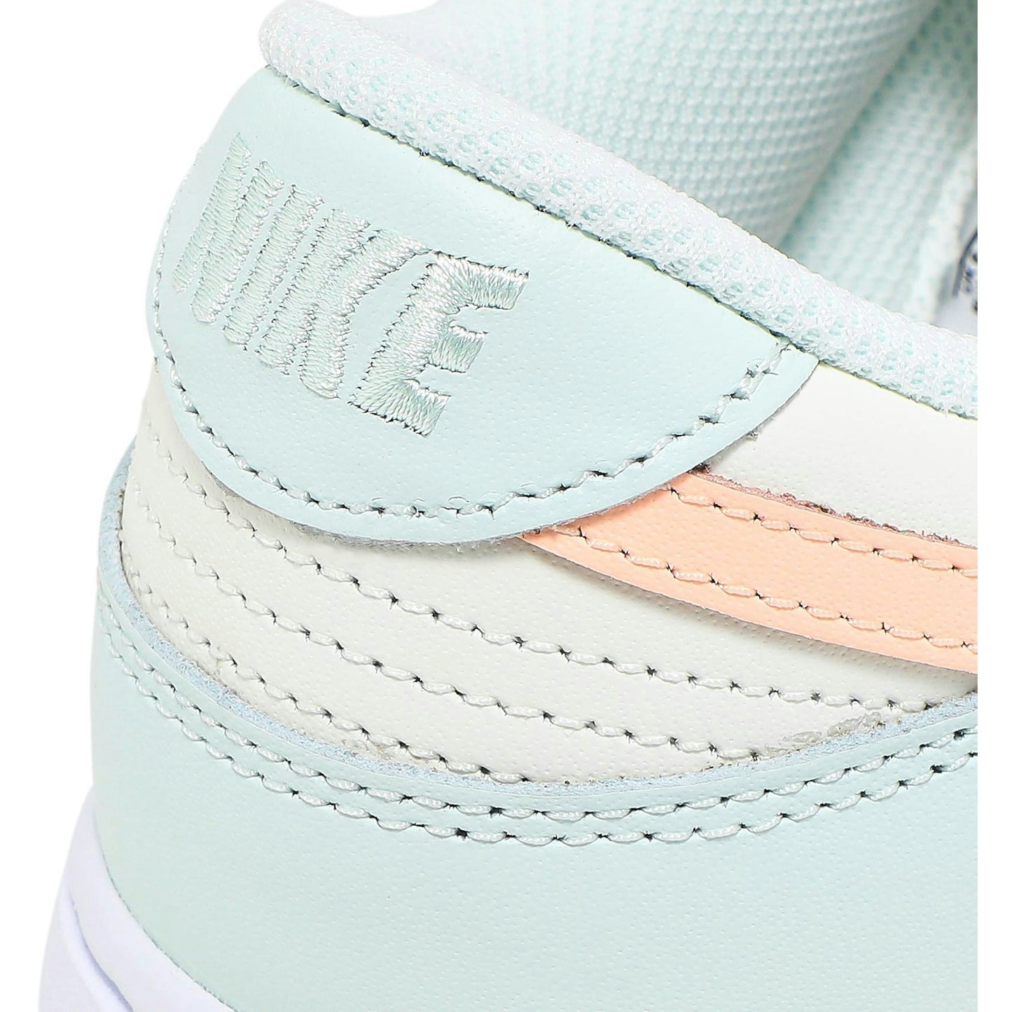 (Women) Nike Dunk Low ‘Barely Green’ DD1503-104