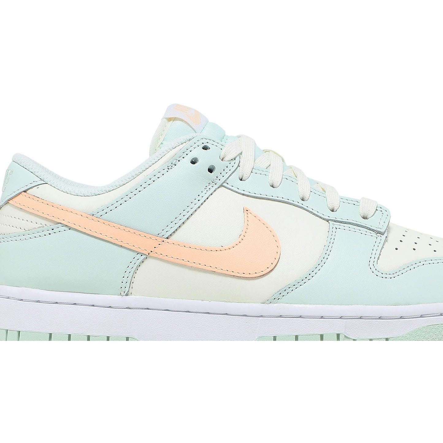 (Women) Nike Dunk Low ‘Barely Green’ DD1503-104